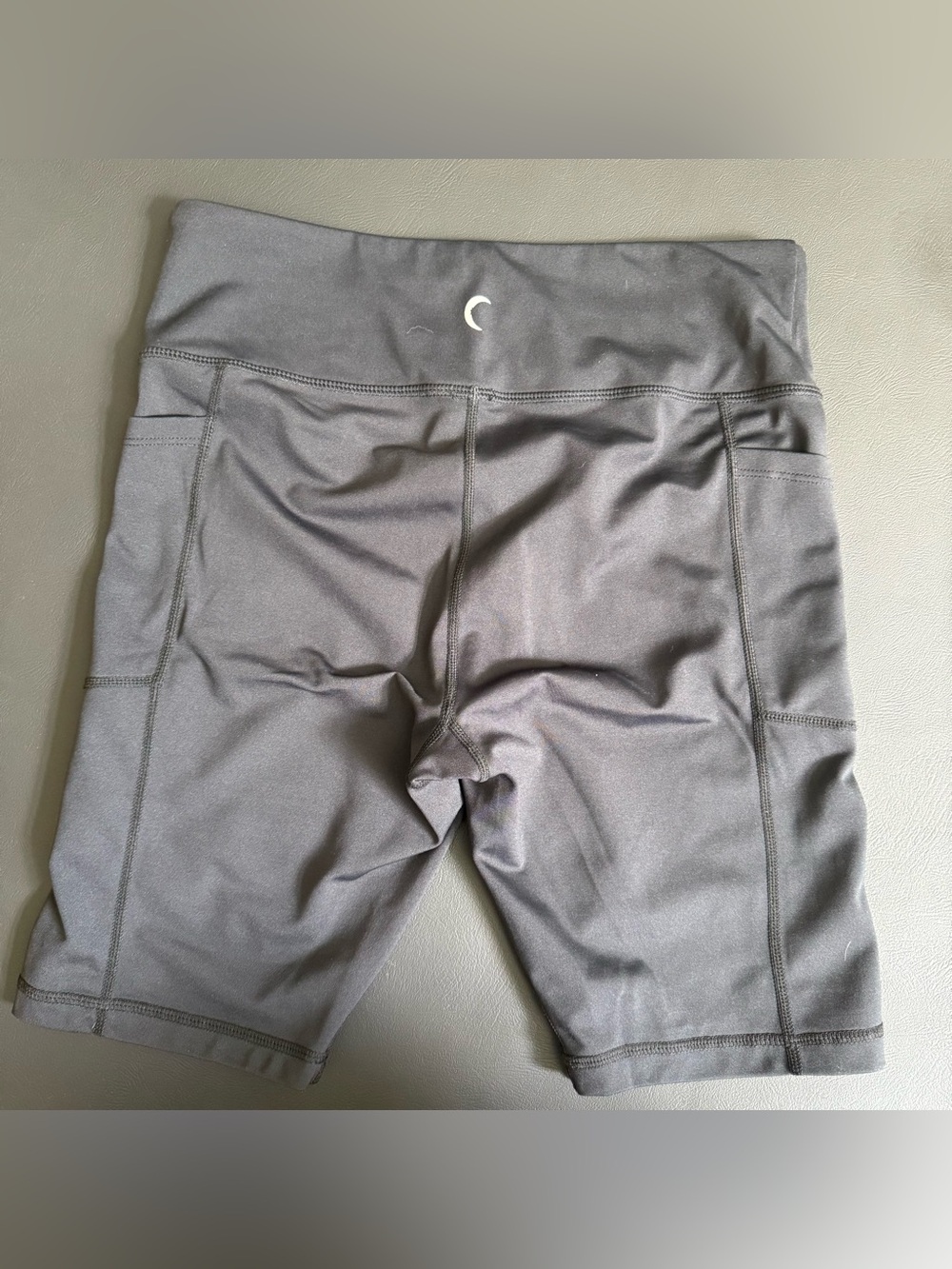 Zyia Active black athletic high rise shorts size medium - Picture 2 of 3